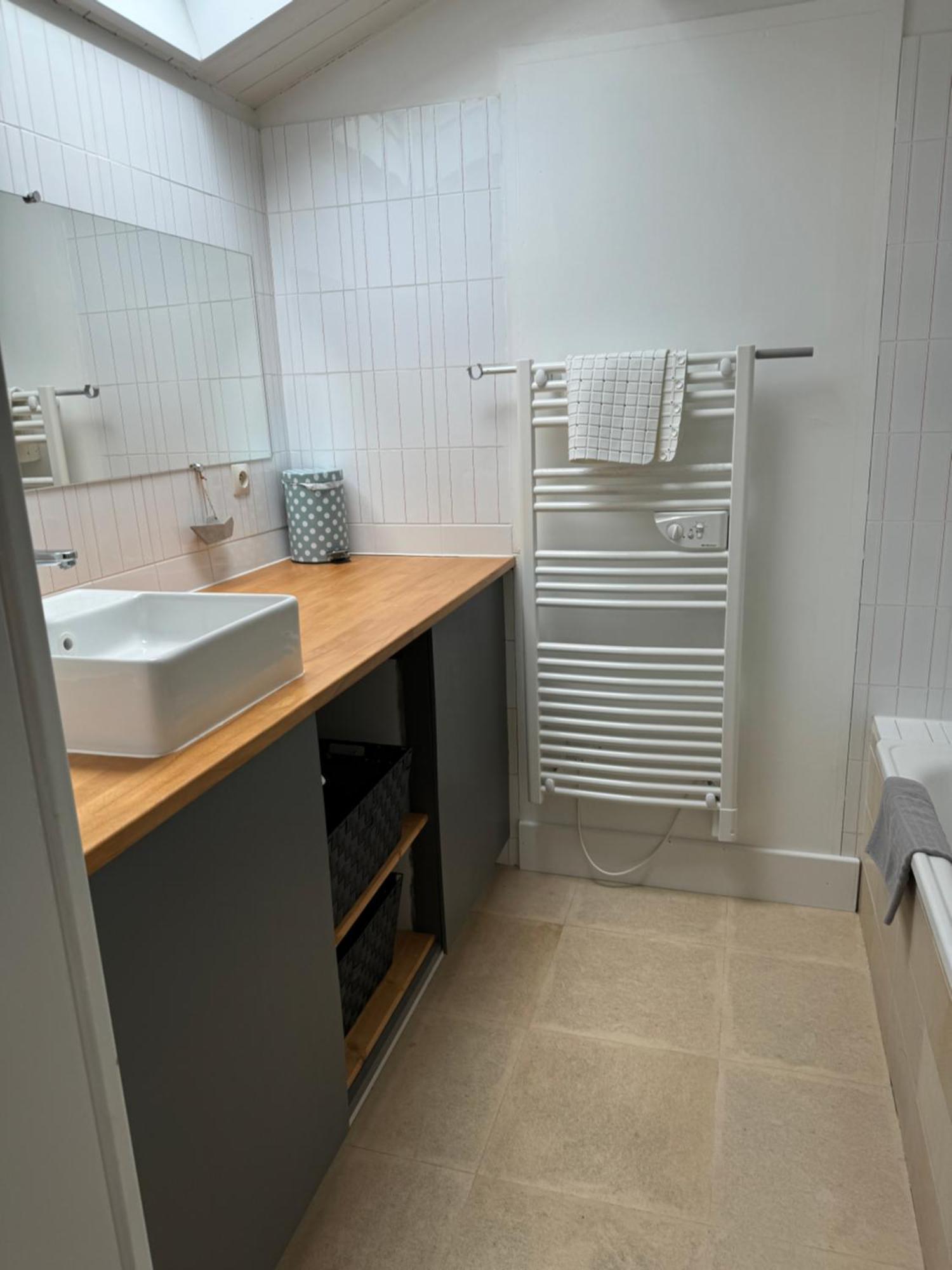 Chambres D'Hotes Des Tours A La Rochelle Ла-Рошель Екстер'єр фото